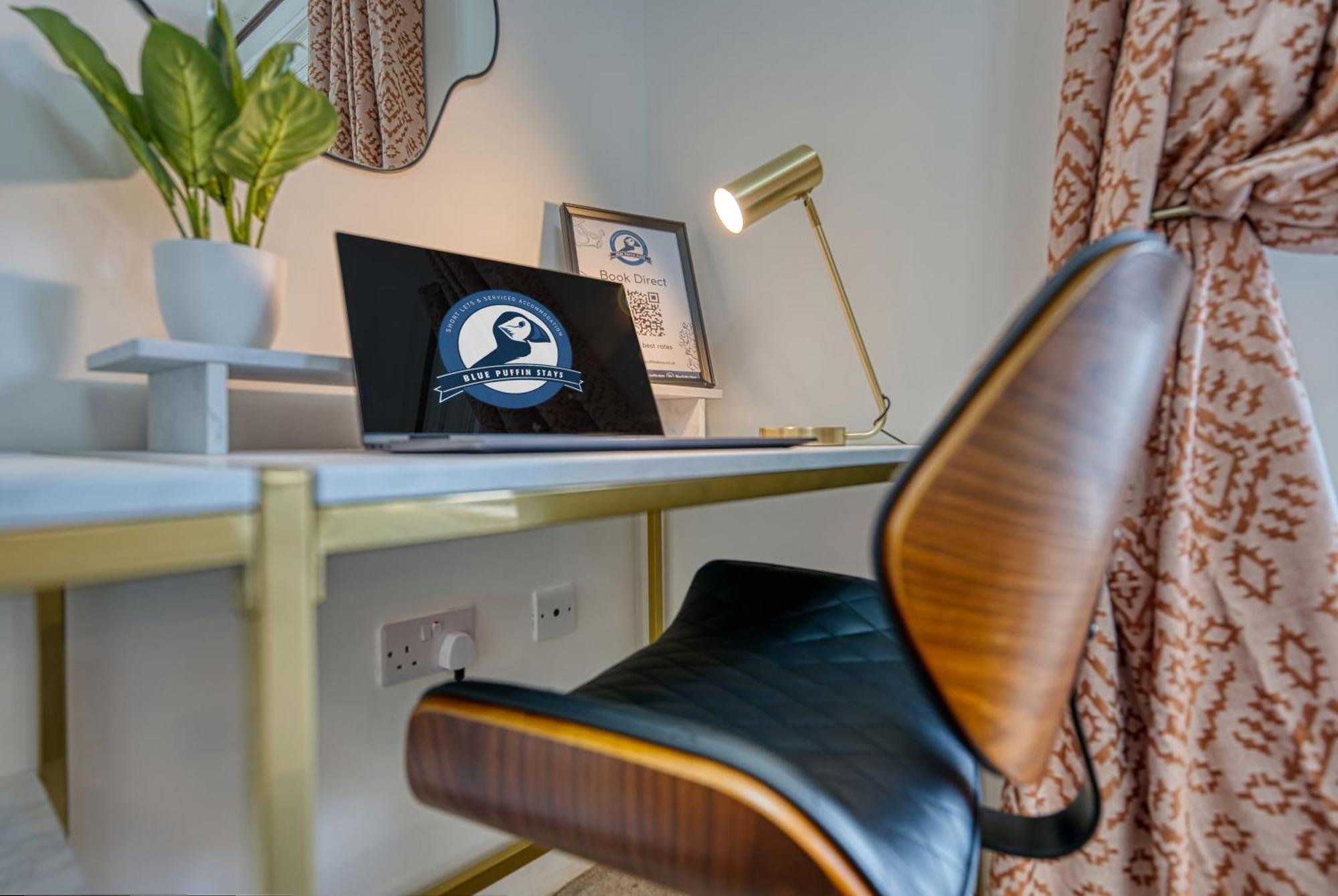 1 Bedroom Ocean Village Luxurious, Stylish & Cosy Apartment, Central Location In Southampton, Sleeps 4 - Summer Special Offer! - By Blue Puffin Stays Esterno foto