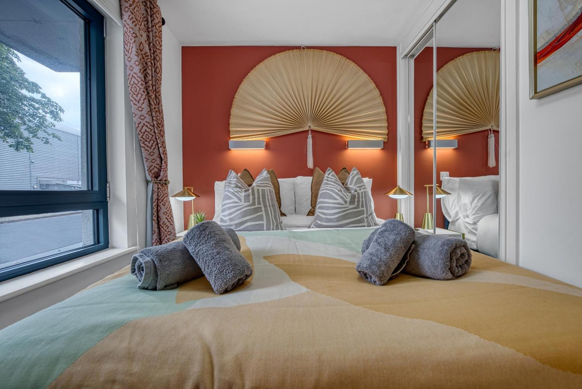 1 Bedroom Ocean Village Luxurious, Stylish & Cosy Apartment, Central Location In Southampton, Sleeps 4 - Summer Special Offer! - By Blue Puffin Stays Esterno foto