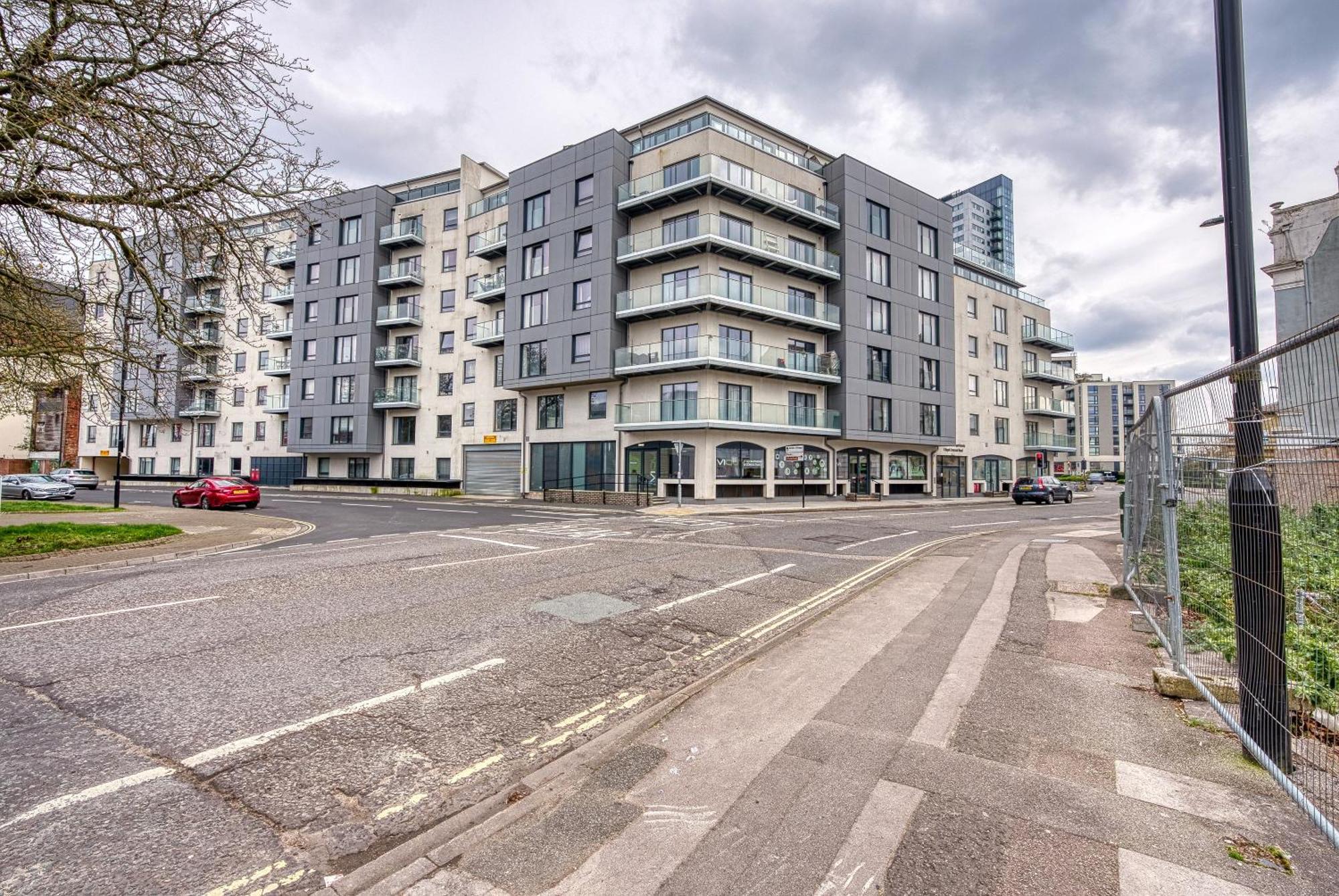 1 Bedroom Ocean Village Luxurious, Stylish & Cosy Apartment, Central Location In Southampton, Sleeps 4 - Summer Special Offer! - By Blue Puffin Stays Esterno foto